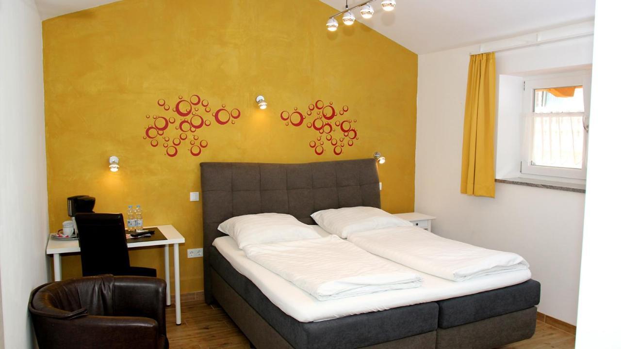 Hotel Am Donaubogen Sarching Экстерьер фото